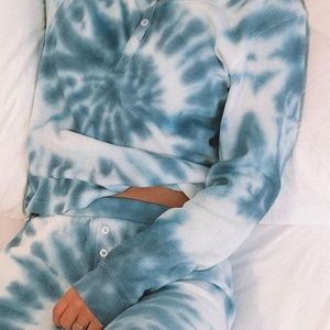 Waffle long sleeve top